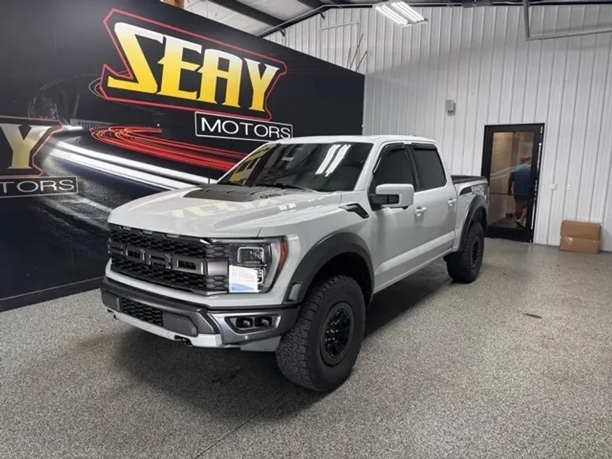 2023 Ford F-150 Raptor photo 1