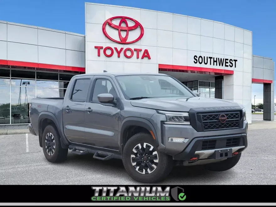 2024 Nissan Frontier PRO-4X photo 1