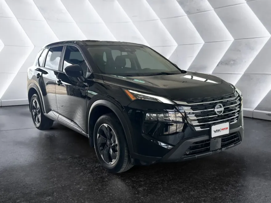 2024 Nissan Rogue SV photo 1