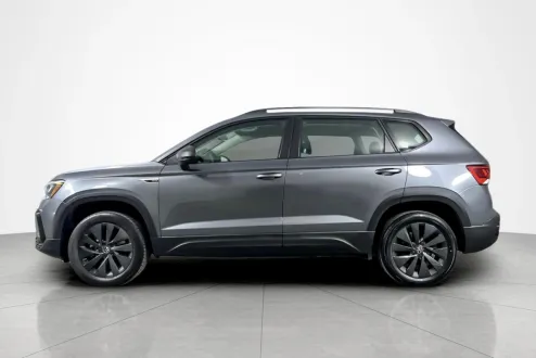 2023 Volkswagen Taos S photo 2