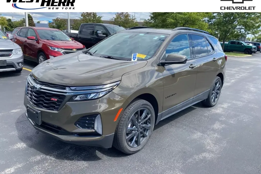 2023 Chevrolet Equinox RS photo 1