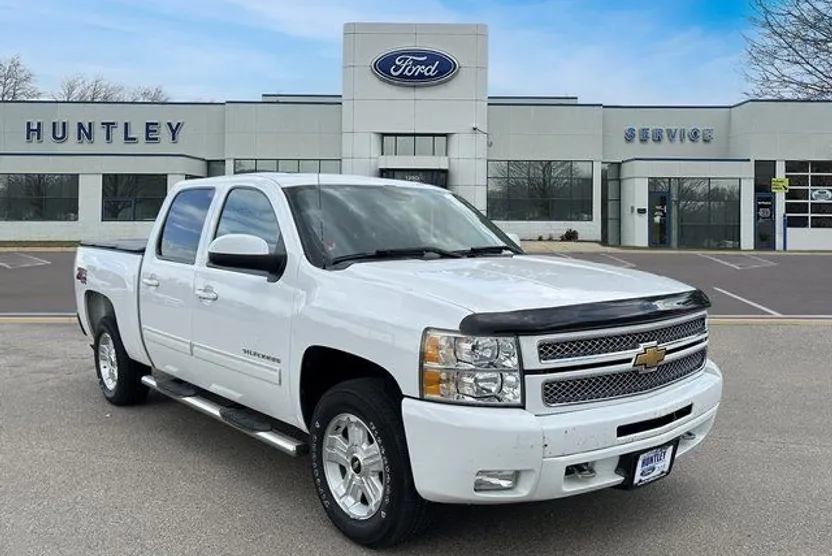 2013 Chevrolet Silverado 1500 LT photo 1