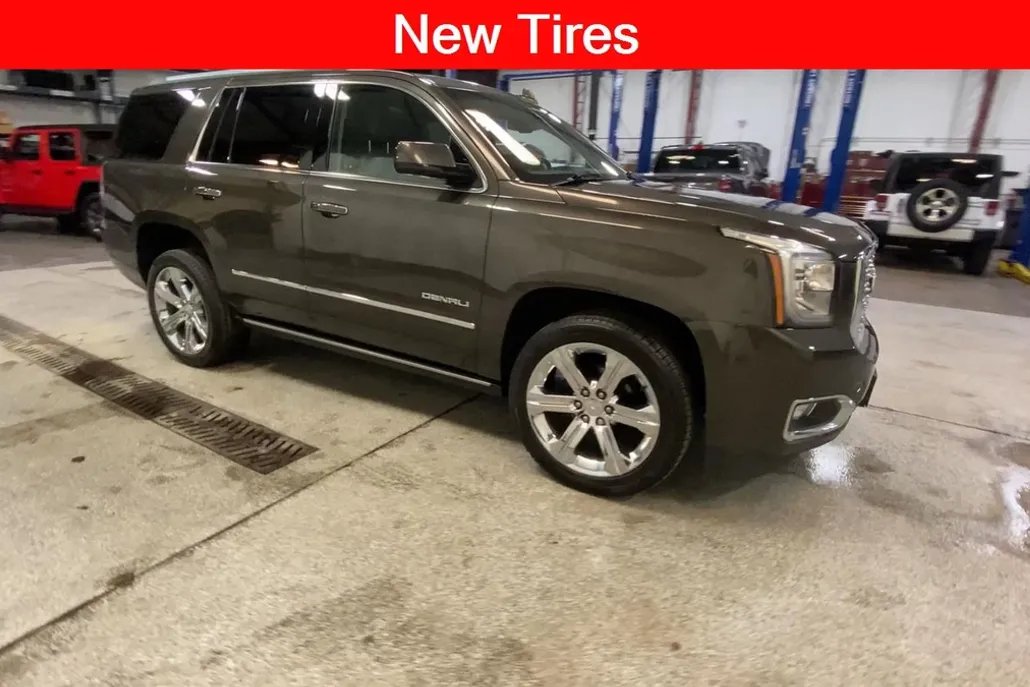 2020 Gmc Yukon Denali photo 1