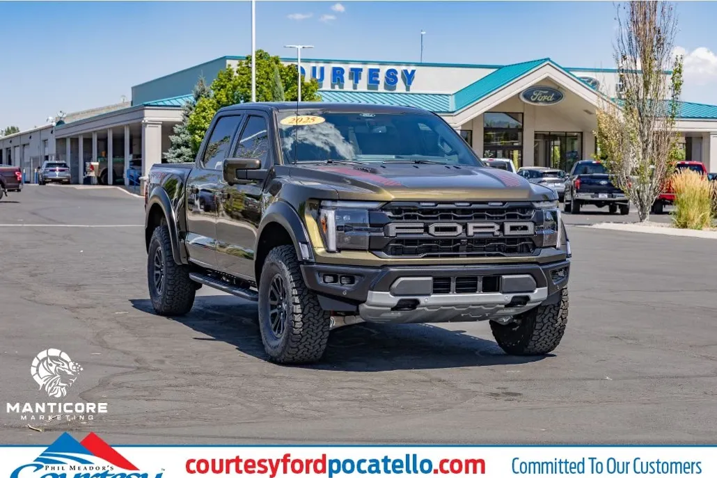 2025 Ford F-150 Raptor photo 1