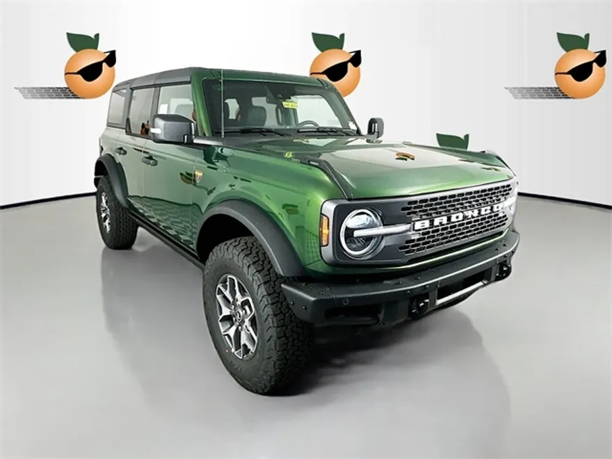2024 Ford Bronco Badlands photo 1