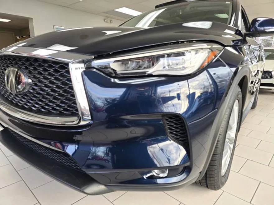 2022 Infiniti QX50 Luxe photo 1
