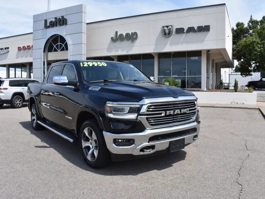 2019 Ram 1500 Laramie photo 1