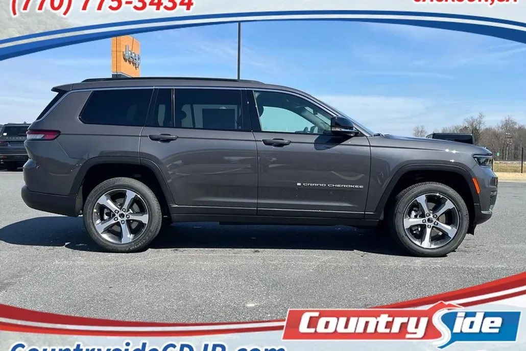 2025 Jeep Grand Cherokee L photo 1