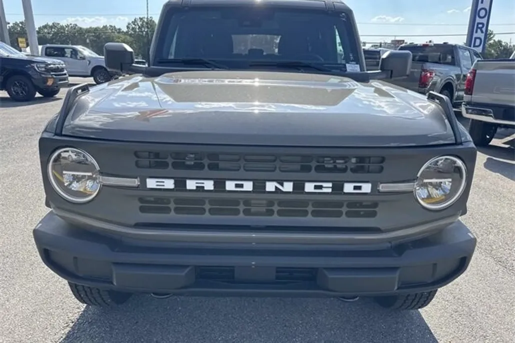2025 Ford Bronco Big Bend photo 1