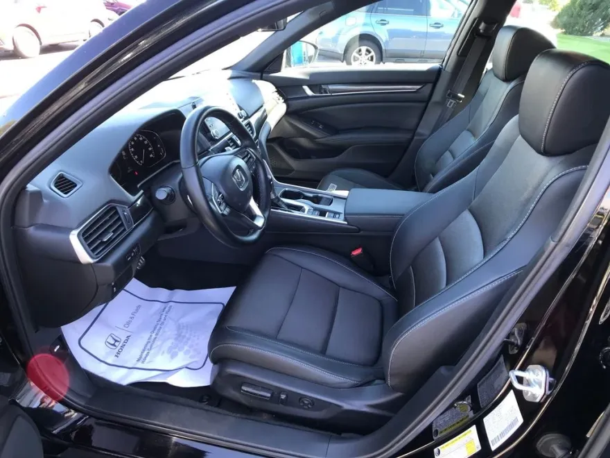 2022 Honda Accord Sport 1.5T photo 1