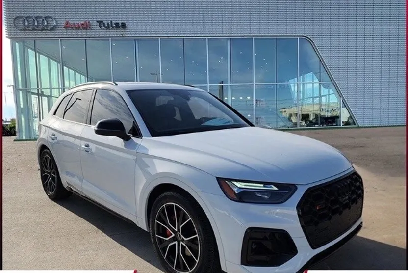 2025 Audi SQ5 Premium Plus photo 1