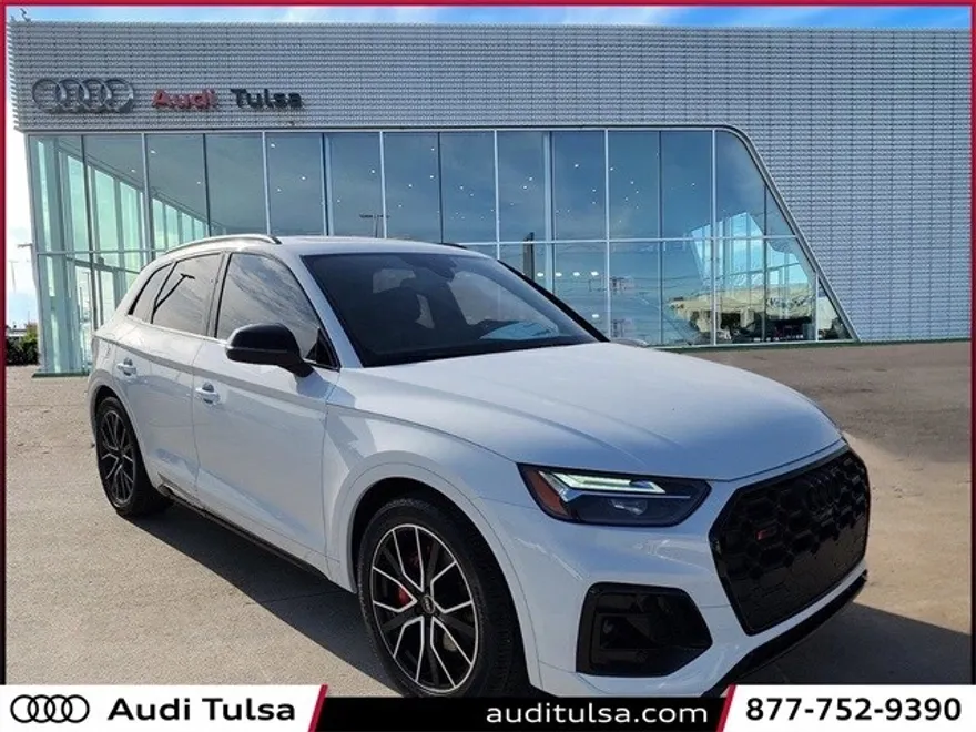 2025 Audi SQ5 Premium Plus photo 1