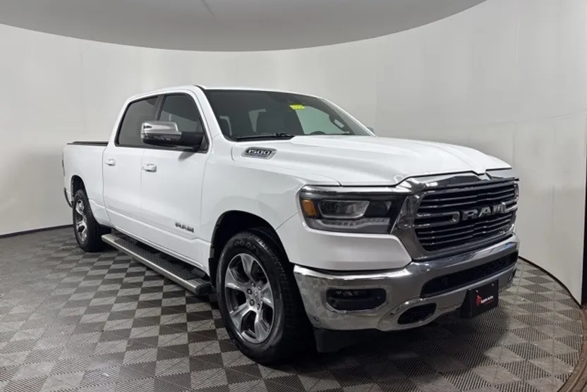 2023 Ram 1500 Laramie photo 1