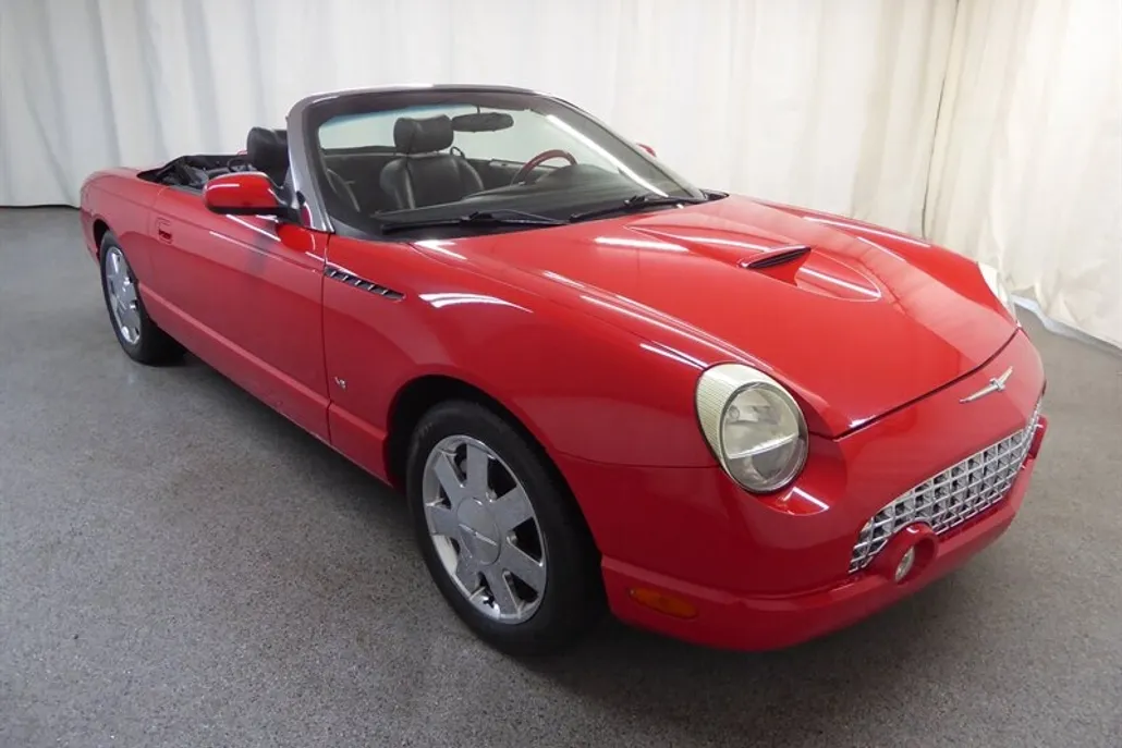 2003 Ford Thunderbird Deluxe photo 1