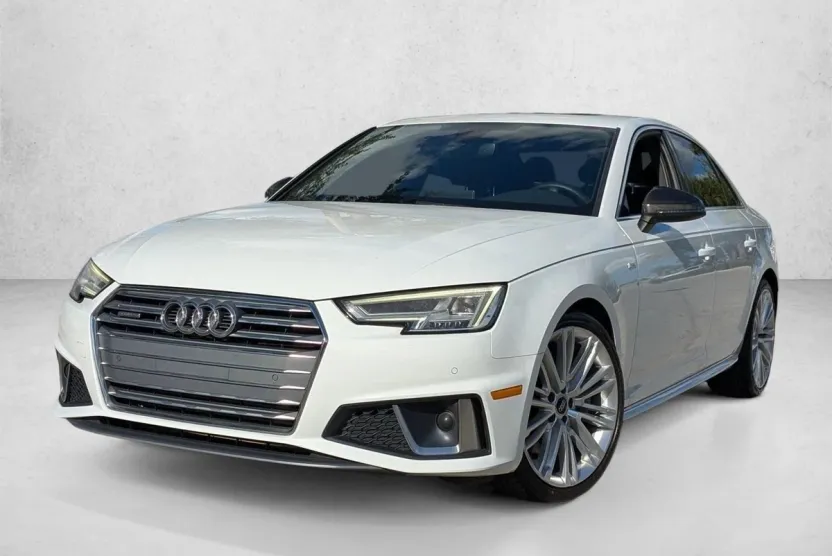 2019 Audi A4 Quattro Premium Plus photo 1