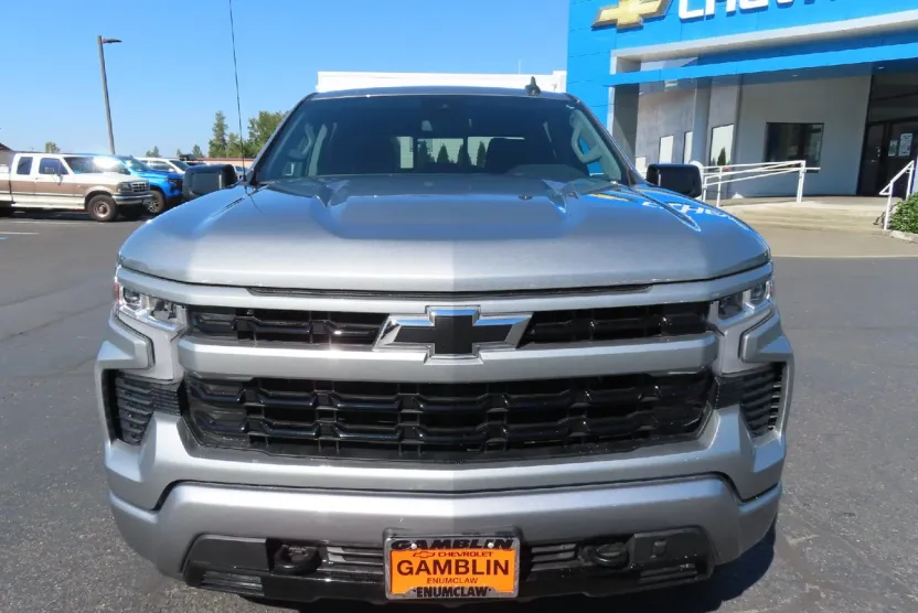 2025 Chevrolet Silverado 1500 RST photo 1