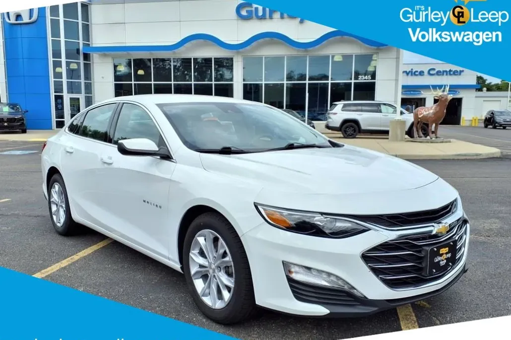 2023 Chevrolet Malibu 1LT photo 1