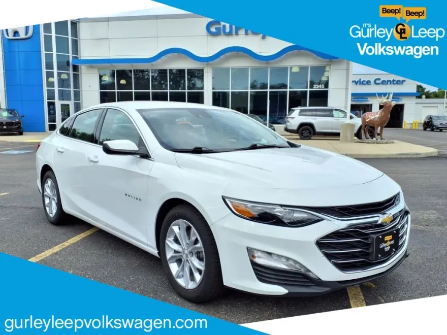 2023 Chevrolet Malibu 1LT photo 1