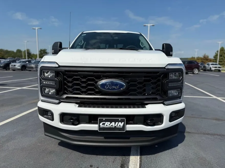 2026 Ford F-250 photo 1