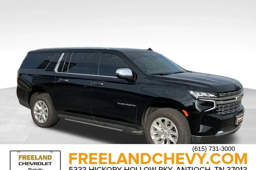 2024 Chevrolet Suburban Premier photo 1