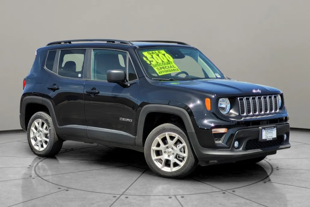 2023 Jeep Renegade Latitude photo 1