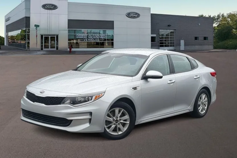 2016 Kia Optima LX photo 1