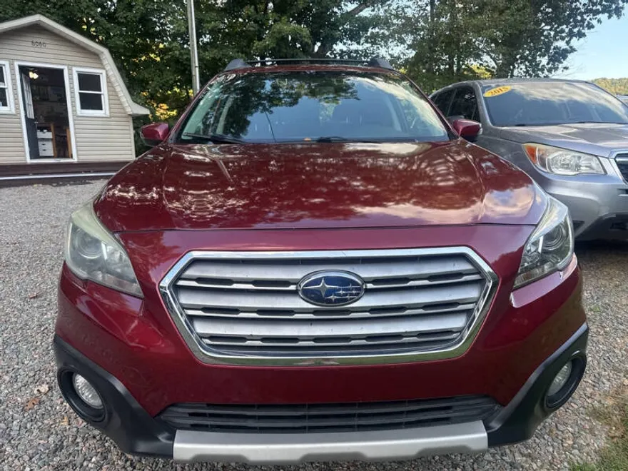2015 Subaru Outback 3.6R Limited photo 1