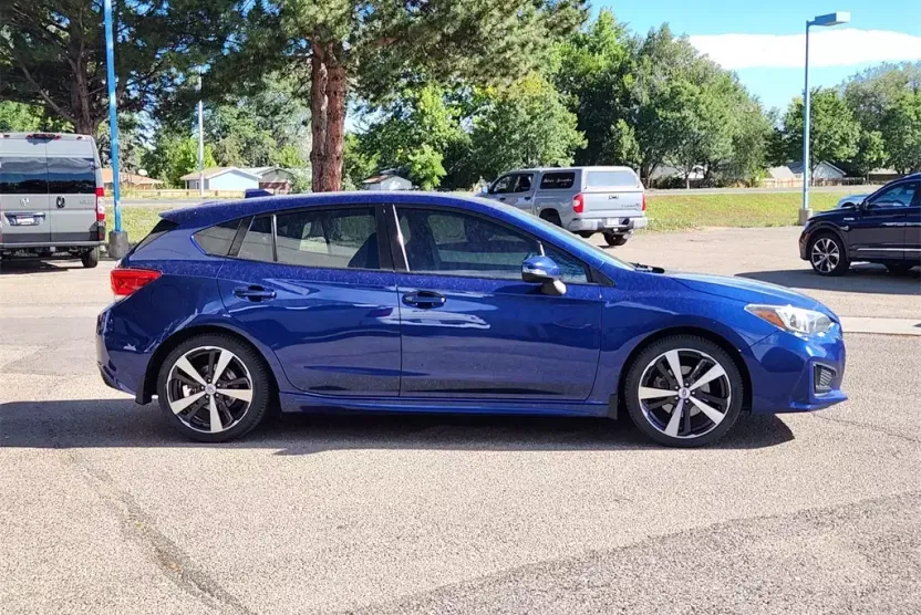 2017 Subaru Impreza 2.0i Sport photo 1