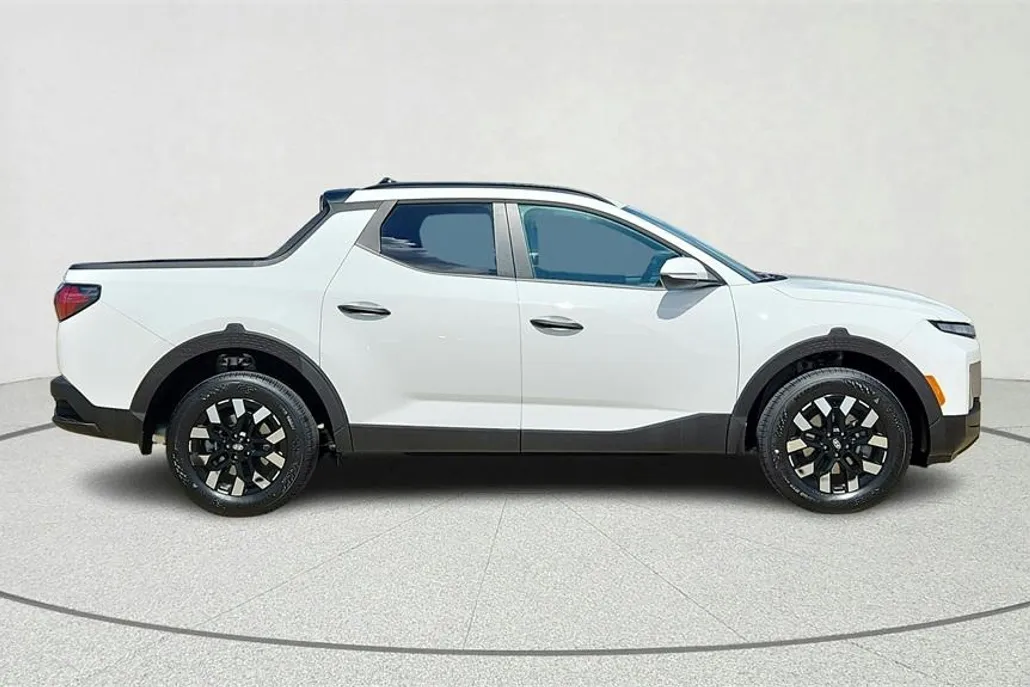 2026 Hyundai Santa Cruz SEL photo 1