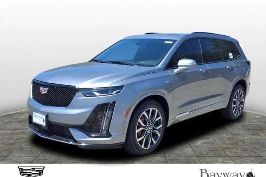 2025 Cadillac XT6 Sport photo 1