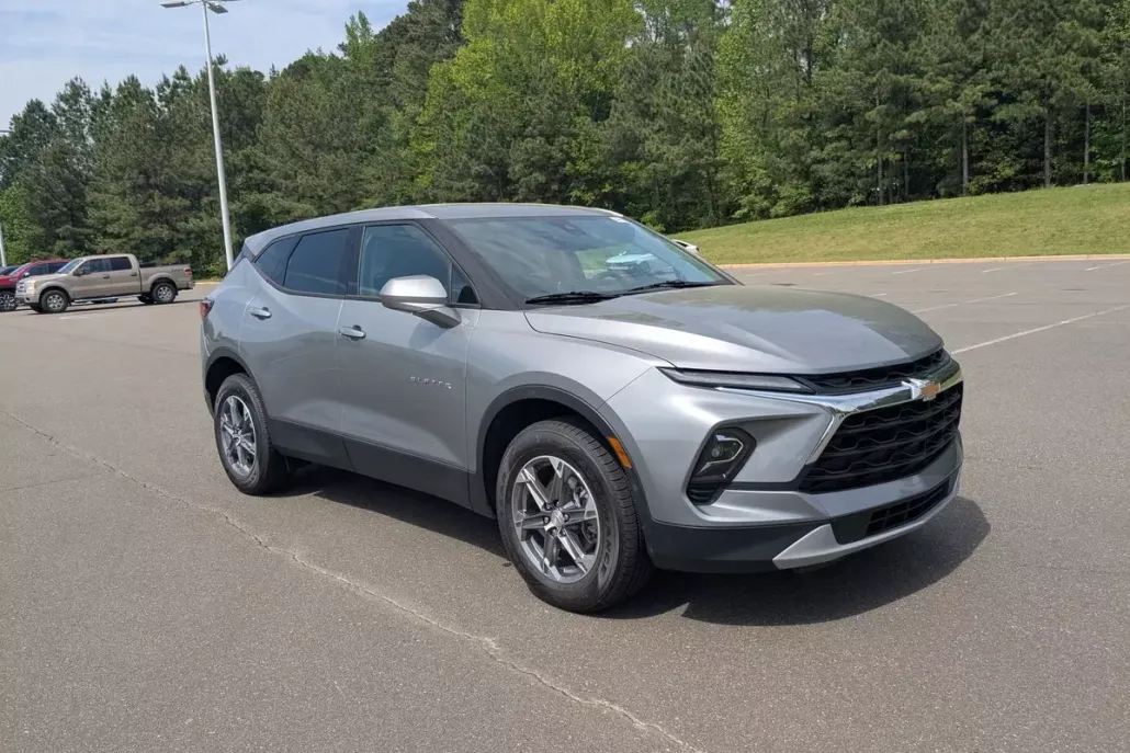 2023 Chevrolet Blazer 2LT photo 1