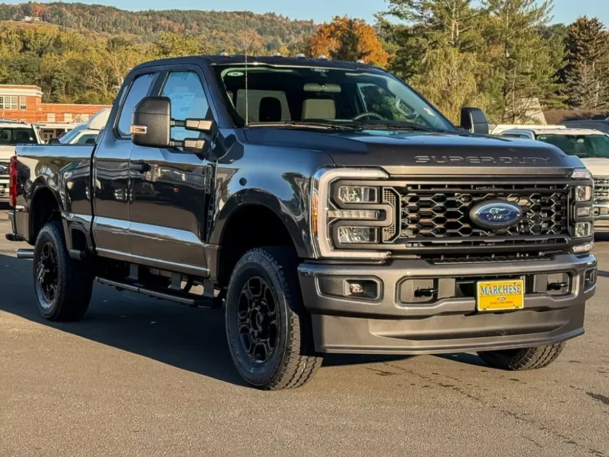 2026 Ford F-350 XL photo 1