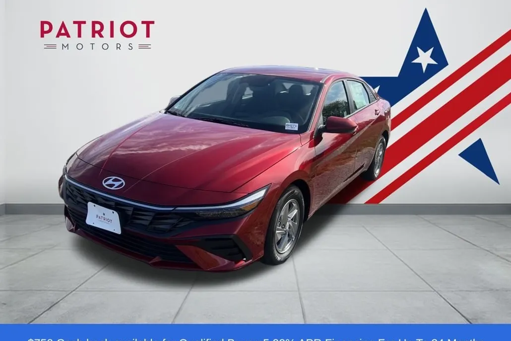 2025 Hyundai Elantra SE photo 1