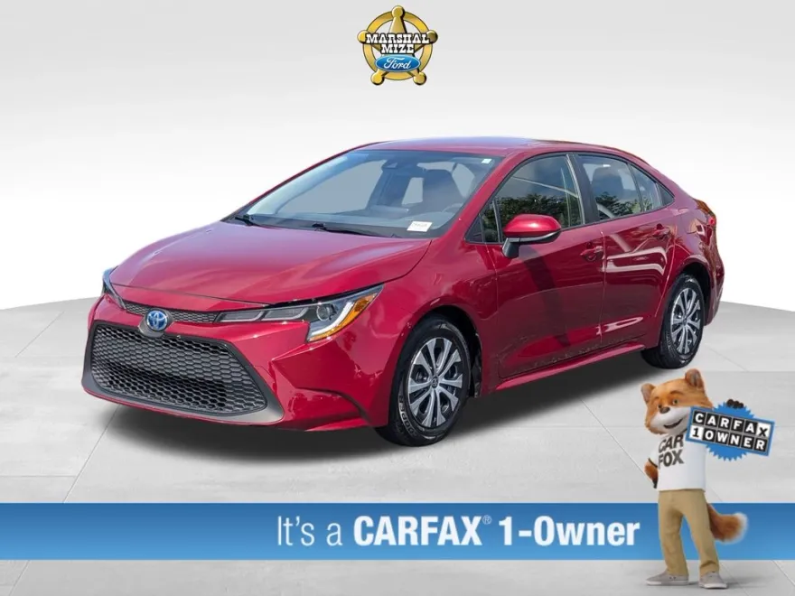 2022 Toyota Corolla LE photo 1