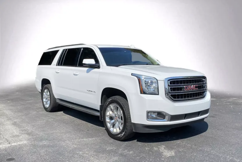 2016 Gmc Yukon XL SLT photo 1