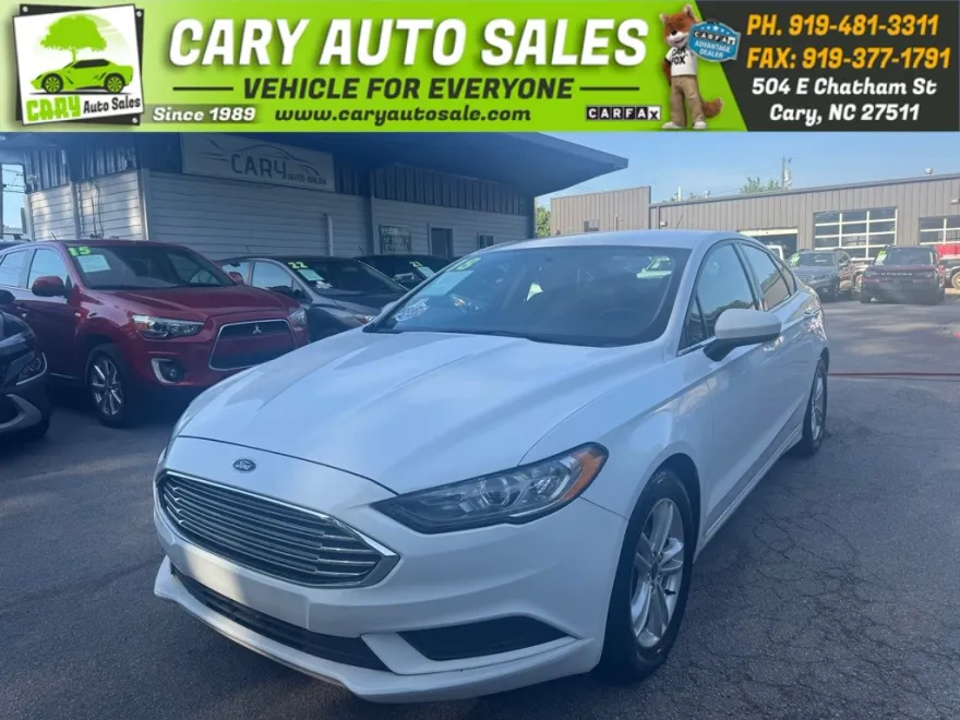 2018 Ford Fusion SE photo 1