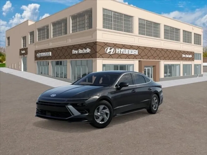 2025 Hyundai Sonata SE photo 1
