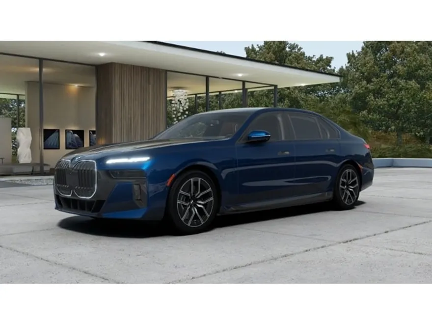 2026 Bmw 750e photo 1