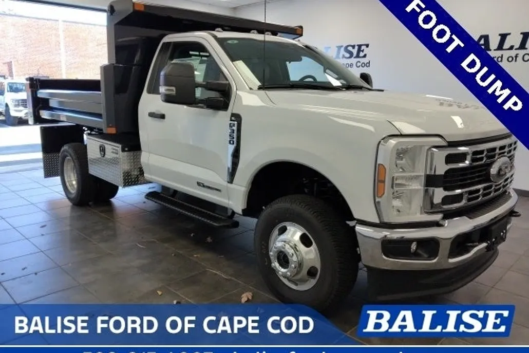 2024 Ford F-350 photo 1