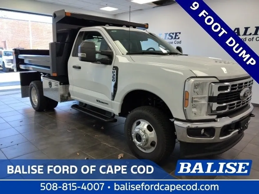 2024 Ford F-350 photo 1