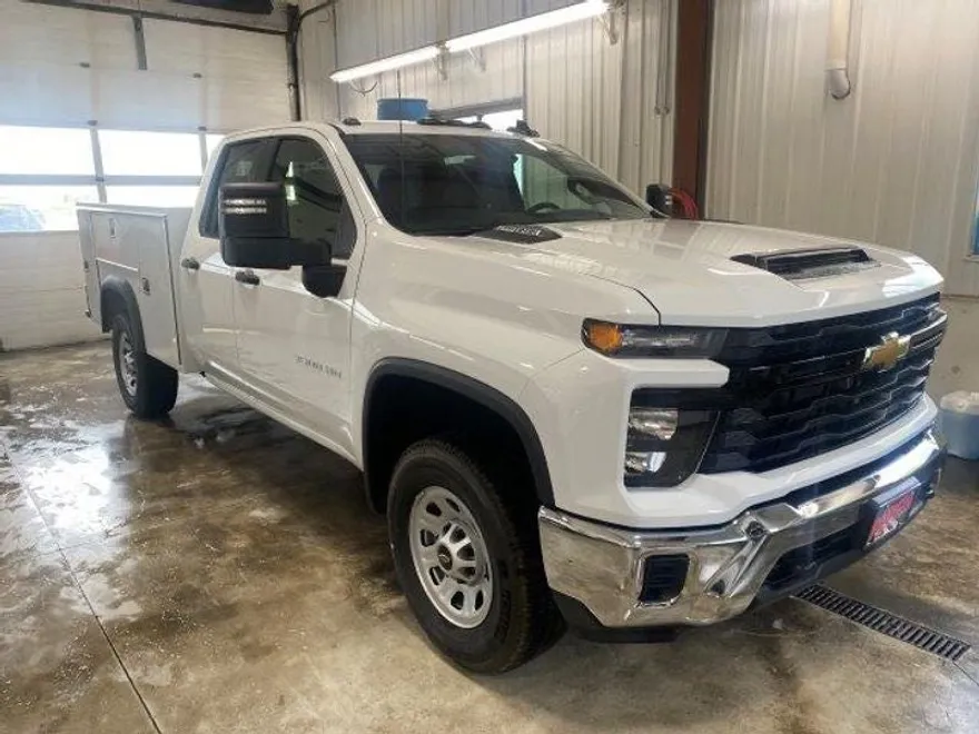 2025 Chevrolet Silverado 3500HD Work Truck photo 1