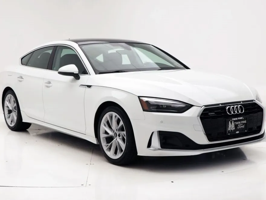 2022 Audi A5 Premium Quattro photo 1