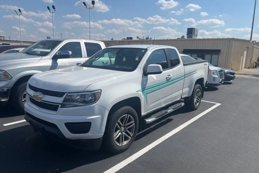 2019 Chevrolet Colorado Work Truck photo 1