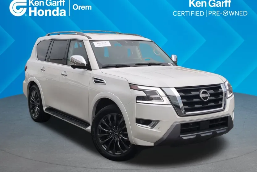 2023 Nissan Armada Platinum photo 1