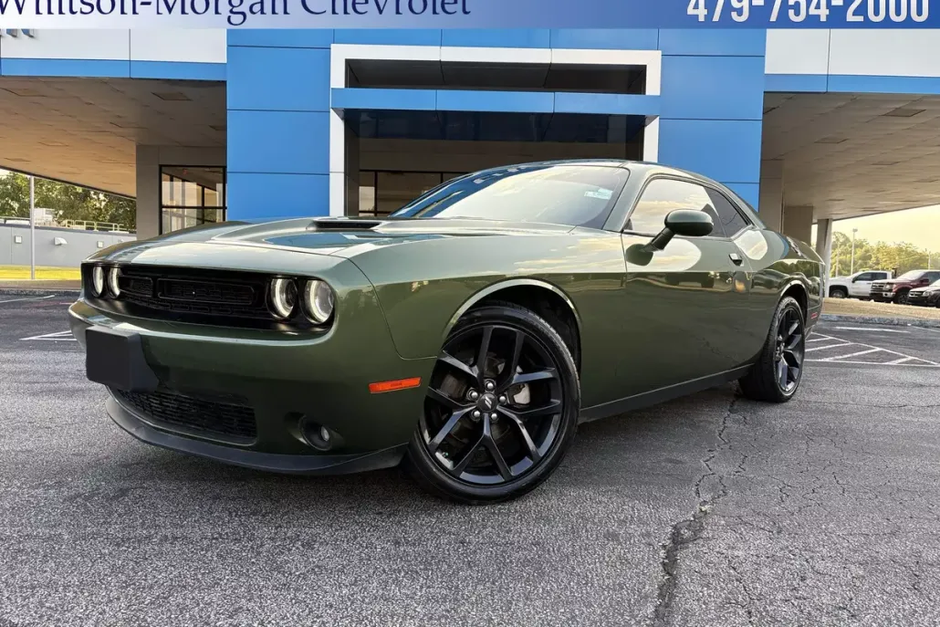 2023 Dodge Challenger SXT photo 1