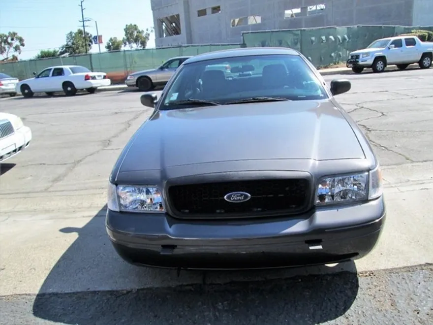 2011 Ford Crown Victoria Police Interceptor photo 1