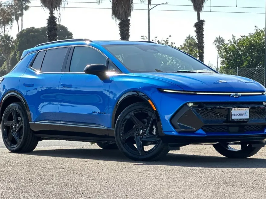 2025 Chevrolet Equinox RS photo 1