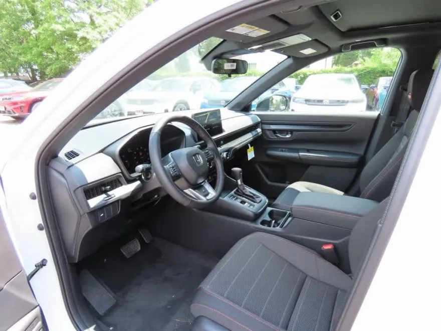 2026 Honda CR-V Hybrid photo 2