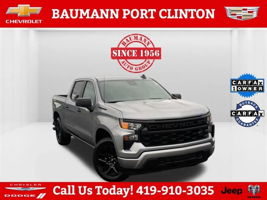 2024 Chevrolet Silverado 1500 Custom photo 1