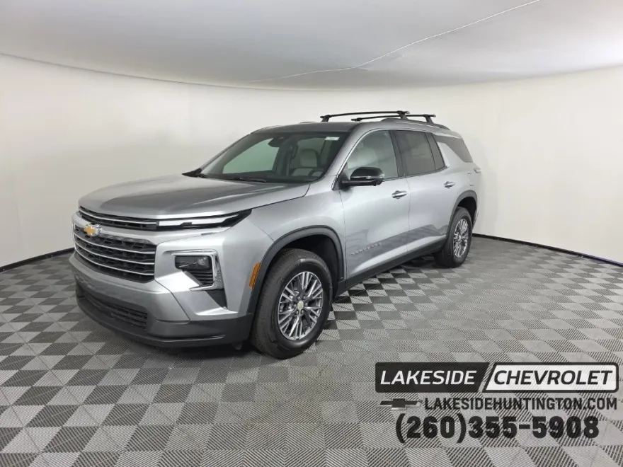 2025 Chevrolet Traverse photo 1